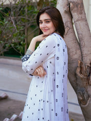 ZEENIA - DUREFISHAN SALEEM