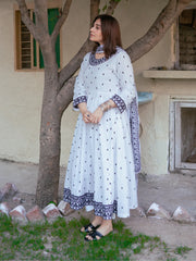 ZEENIA - DUREFISHAN SALEEM
